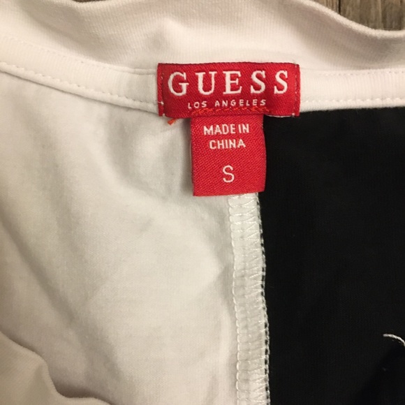 Guess shirt - Picture 2 of 3
